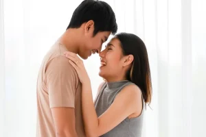 Quan Hệ Bao Lâu Là Bình Thường?