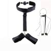 Hiện sản phẩm Còng Lưng Chống Tay BDSM đang được phân phối độc quyền tại MeowShop.v