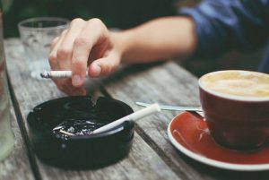 Hết lòng vì gia đình, nhưng vẫn bị đề phòng: là tôi sai hay hôn nhân đã khác?