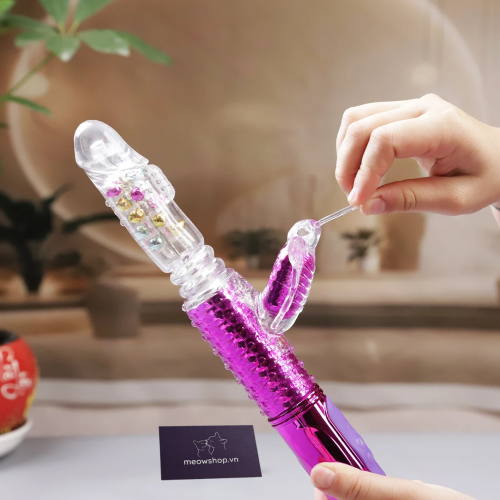 Dương vật giả LIBO có thiết kế rất đẹp mắt, hiện đại, được tích hợp nhiều chức năng tự động rung, ngoáy và thụt. mang đến cảm giác kích thích tuyệt vờ.